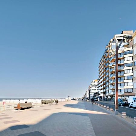 Huswell - Beautiful And Spacious Studio With Side Seaview Кноке-Хайст Екстериор снимка