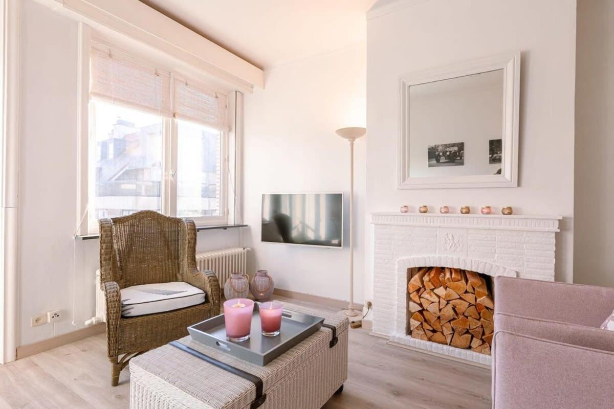 Huswell - Beautiful And Spacious Studio With Side Seaview Кноке-Хайст Екстериор снимка